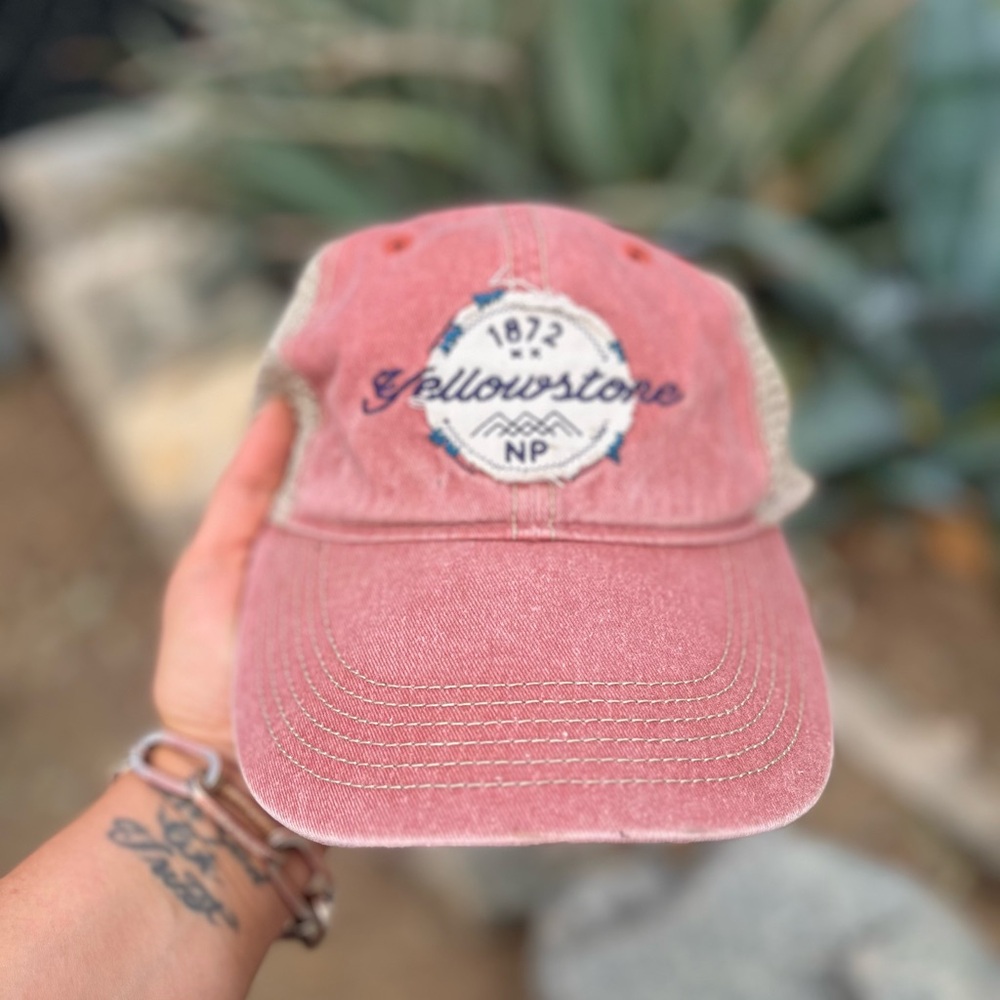 OURAY | Yellowstone NP Embroidered Trucker Cap - Dusty Red